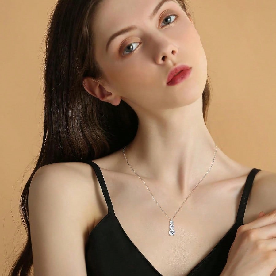RK--Moissanite Pendant Necklace 925 Sterling Silver Necklaces For Women 3 Stone Pendant 18 To 20 Inch Jewelry Gifts
